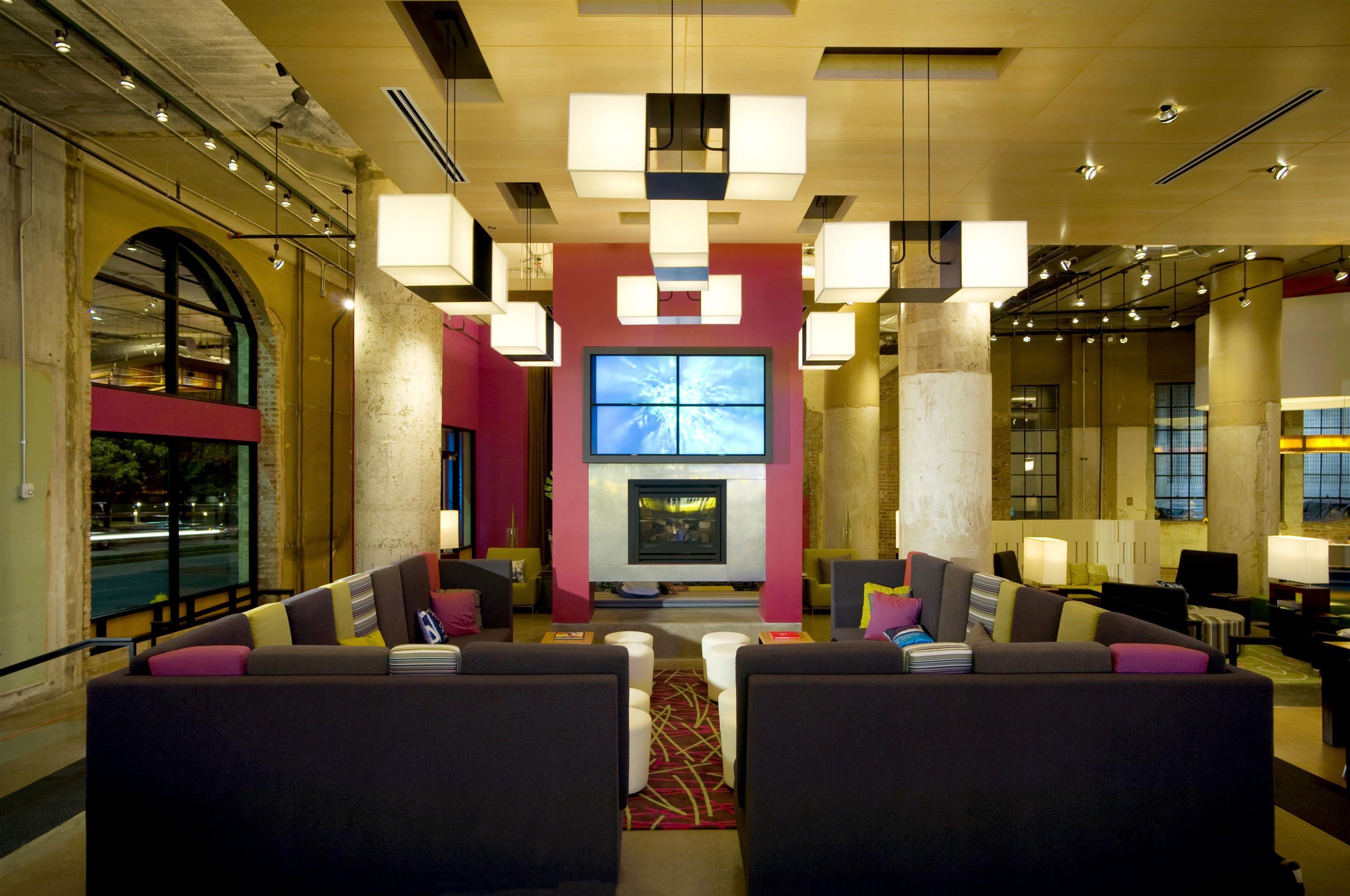 Aloft Dallas Downtown מראה חיצוני תמונה